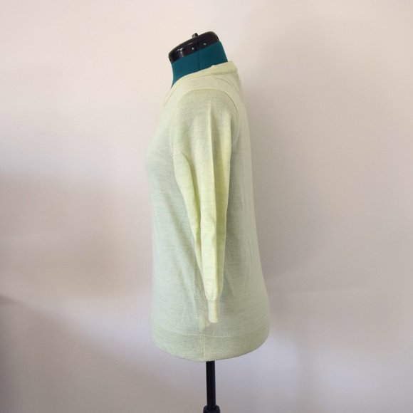 100% Merino Wool Spring Mint Green 3/4 Sleeve Sweater - Picture 4 of 6